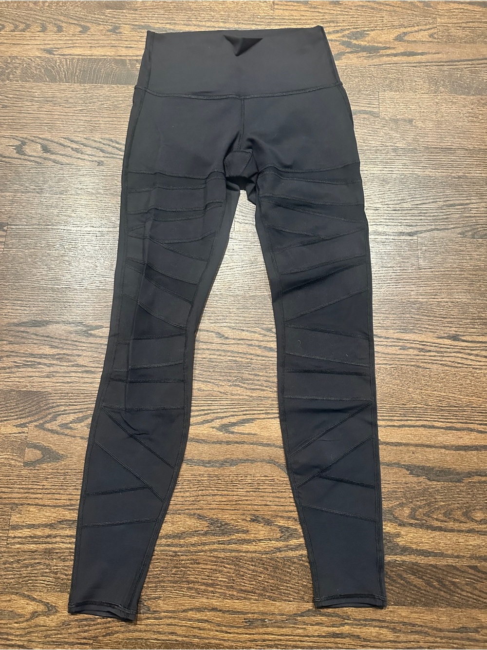 lululemon athletica Wunder Under Black High-Waist Leggings with Mesh Paneling